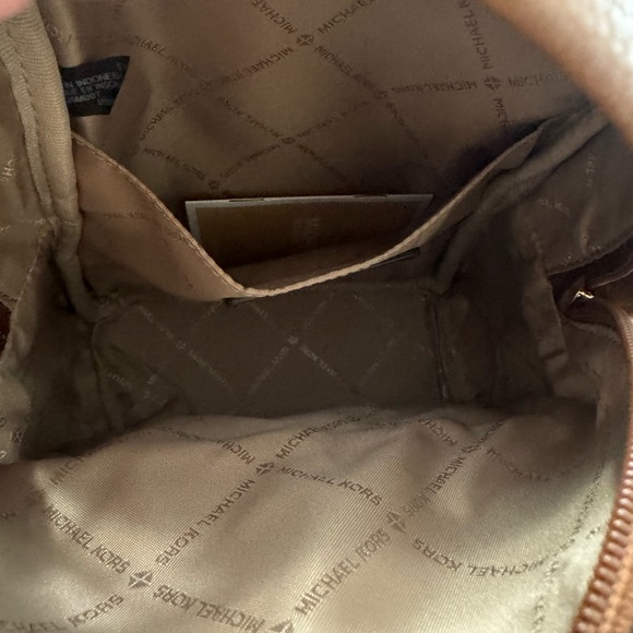 Micheal Kors xs backpack - Picture 8 of 8